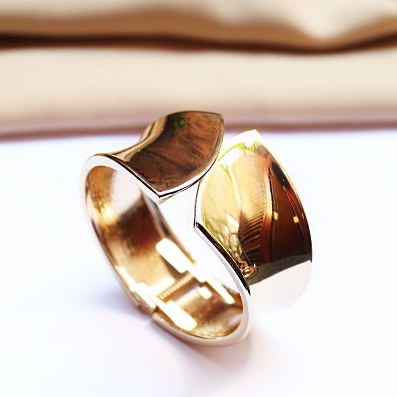 Bracelete Liso Abaulado