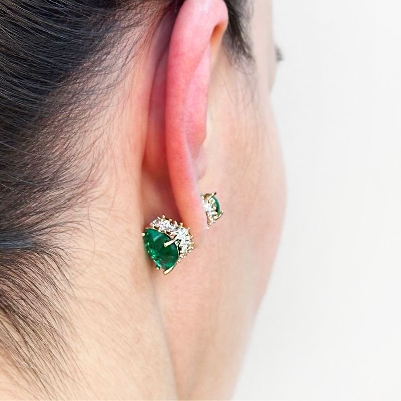 Brinco Coração de Zircônia Dupla Face