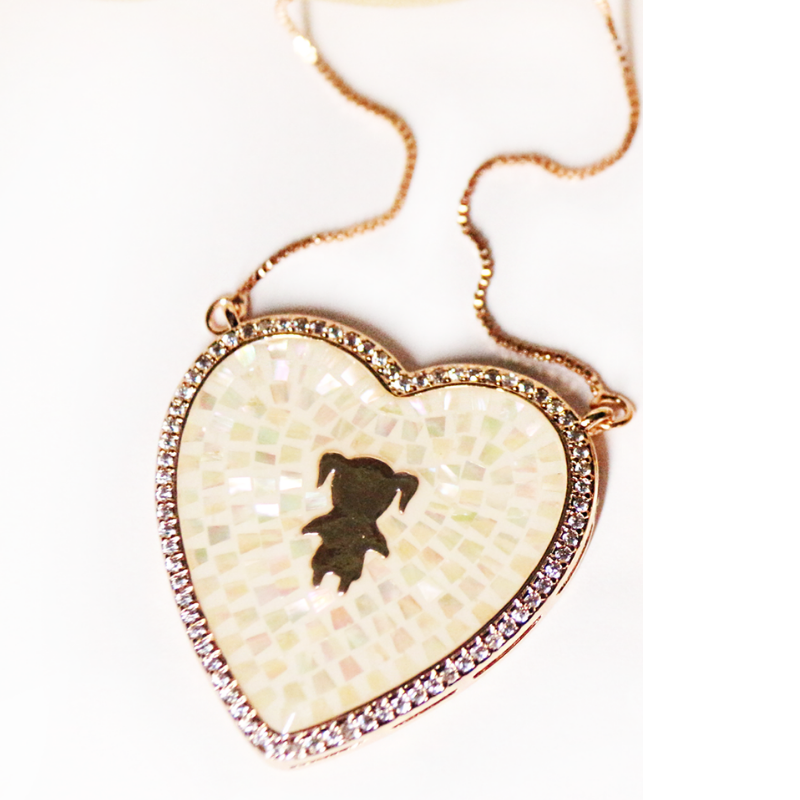 Colar Coração com Mosaico de Madrepérola Menina